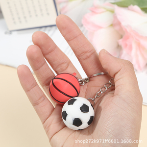 Porte-clés sportif en caoutchouc PVC avec logo personnalisé QYS, ballon de baseball, football, tennis, soccer 3D - Product Image 6