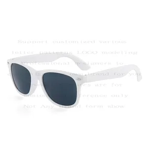 Lentes de sol kacamata mewah personalisasi Wanita Pria plastik Promosi nuansa khusus kacamata hitam Logo khusus