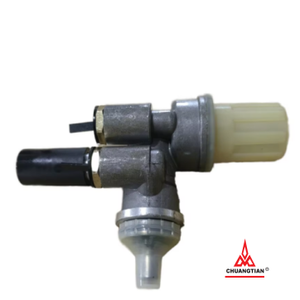 Phụ tùng động cơ diesel bfl914 04233878 04234170 Bơm nhiên liệu thích hợp cho Deutz - Product Image 1