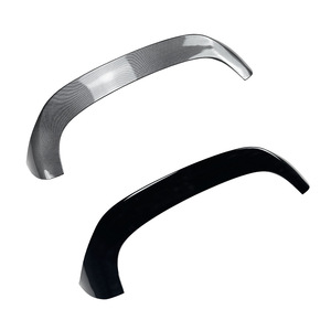 Alerón Trasero Alfa Romeo Tonale, Negro Piano, Textura de Fibra de Carbono, Estilo Ducktail, 2023 - Product Image 5