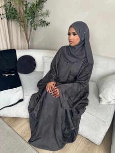 Vestido <span class=keywords><strong>Kaftan</strong></span> Abaya de Tela Jacquard de Seda Satén con Mangas de Mariposa, Cinturón Interior, Elegante Vestido Maxi para Mujer, <span class=keywords><strong>Kaftan</strong></span> Abaya para Eid - Product Image 4