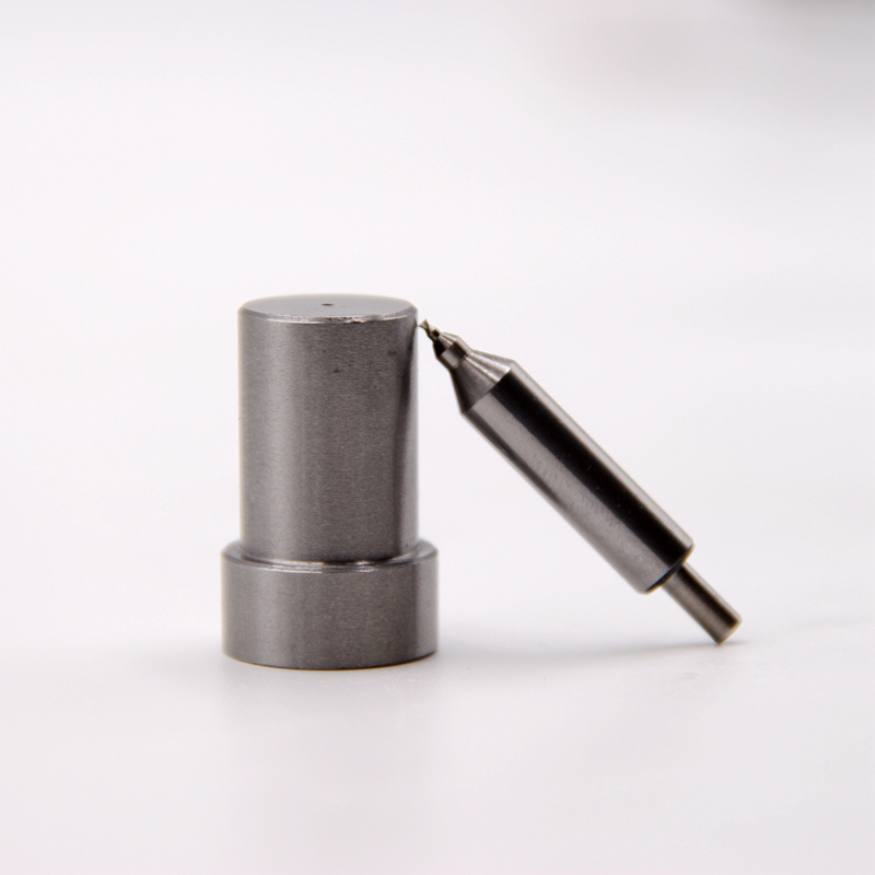 DNOSD193 injector nozzle DN0SD193 105000-1740  for IVECO high quality NP-DN0SD193 fuel nozzle DN0SD193 dn0sd193