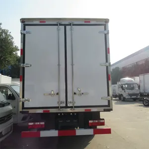 Camión Refrigerado Dongfeng de 8 Toneladas con Caja Refrigerada y Sistema de Enfriamiento para Transporte de Alimentos y Cadena de Frío - Product Image 5
