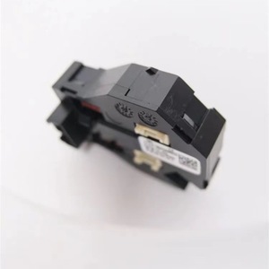 Module de volant Tiguan, Sagitar, Magotan, Scirocco, Golf 6 avec boutons multifonctions 5K0959542 - Product Image 4