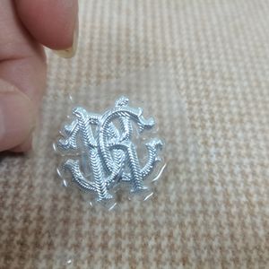 Étiquettes de cou souples en TPU avec logo de marque en relief, patchs personnalisés en transfert thermique 3D pour tissu, autocollants en TPU à presser à chaud - Product Image 2