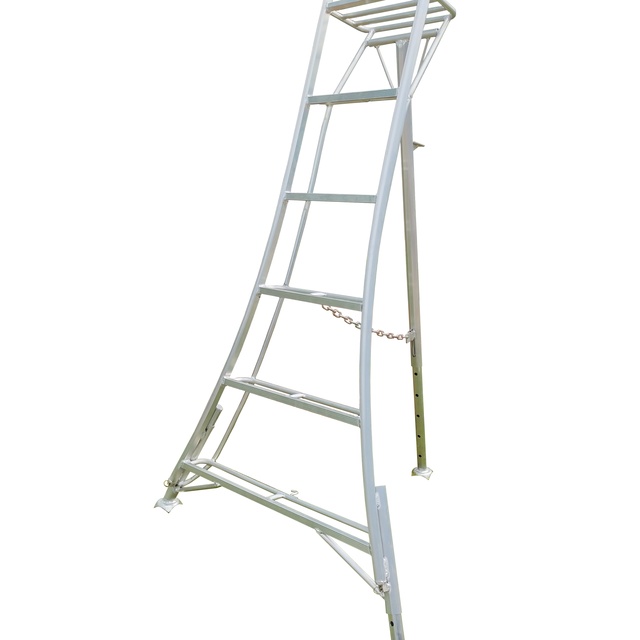 Fully Adjustable Legs Aluminum Alloy Welding Tripod Ladder for Garden and Agriculture