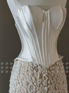 فستان زفاف من قطعتين من ميلي برايدل MQW02236 بتصميم حورية البحر مع تنورة مزينة بالخرز ودانتيل وصدر من الساتان بدون أكمام على شكل قلب وتصميم الكورسيه - Product Image 4