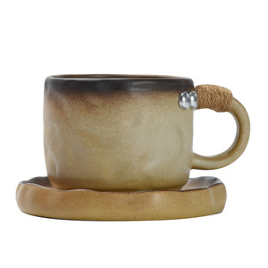 Ensemble créatif rétro de tasse à café et d'une assiette, tasse à eau en céramique pour le thé de l'après-midi - Product Image 1