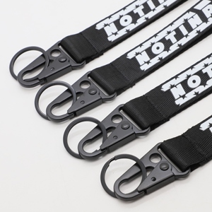 Custom Durable Nylon Keychain Lanyard Skate Parks Extreme Sports Events Carabiner Short Lanyard for Streetwear Skate Brands - Product Image 2