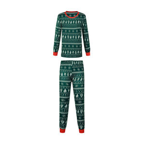 Novos Conjuntos de Pijamas de Natal Estampados em Duas Peças com Padrão de Desenho Animado Verde para Família - Product Image 4