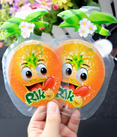 Sachets plats en aluminium personnalisés thermoscellables en forme de bouteille pour échantillons de boissons, miel et gels énergétiques