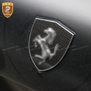 Guardabarros de fibra de carbono para <span class=keywords><strong>Ferrari</strong></span> F12 458, logotipo de coche, <span class=keywords><strong>insignia</strong></span> - Product Image 1