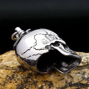 Yunnique – collier avec pendentif tête de mort pour hommes, en acier inoxydable, chaîne de bijoux Punk Hip Hop, 60cm, pendentif à la mode - Product Image 3