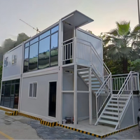 Maison conteneur préfabriquée avec configuration d'espace flexible pour les camps de construction, l'hébergement du personnel et les opérations sur le terrain