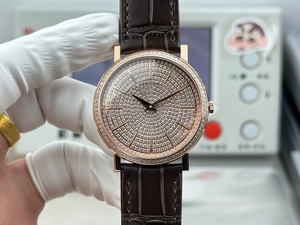 Reloj Mecánico Unisex de Alta Calidad con Esfera con Indicadores, Caja de Metal y Correa de Cuero PU - Product Image 1