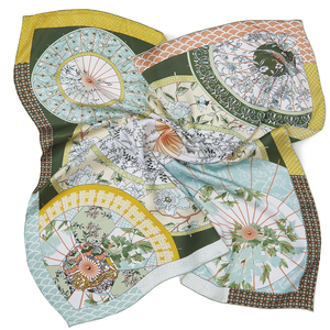 Fabricant d'écharpe professionnel impression à la main impression numérique <span class=keywords><strong>foulard</strong></span> carré en <span class=keywords><strong>soie</strong></span> pour femme avec nos propres conceptions - Product Image 4