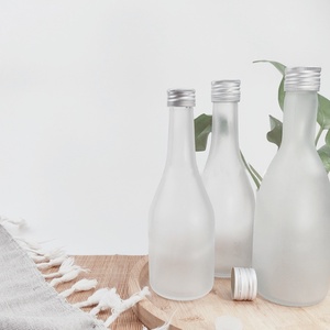 Bouteille en verre <span class=keywords><strong>de</strong></span> vin <span class=keywords><strong>de</strong></span> <span class=keywords><strong>prune</strong></span> <span class=keywords><strong>de</strong></span> 350ml avec étiquette personnalisée vin <span class=keywords><strong>de</strong></span> fruits dans des bouteilles en verre - Product Image 6