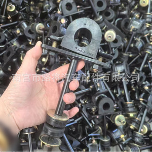 ชุดกันโคลง Kia Bongo K Series 3 รุ่น 54813-4E600 ยางเหล็กชุบสังกะสี สำหรับเปลี่ยนในรถตู้ - Product Image 1