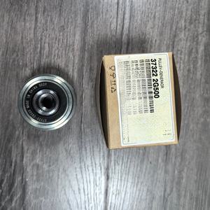 Poulie d'alternateur <span class=keywords><strong>de</strong></span> voiture 37322 2G500, poulie <span class=keywords><strong>de</strong></span> générateur 373222G500 37322-2G500 pour Hyundai Kia, en vrac, pour appareils électriques automobiles - Product Image 1