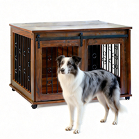 Nichoir écologique pour grands chiens avec double entrée, construction en bois massif, design ajustable et adapté aux climats variés