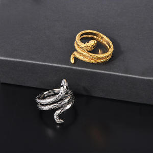 Elegante anello con Design a <span class=keywords><strong>serpente</strong></span> da <span class=keywords><strong>donna</strong></span> resistente allo sbiadimento in acciaio inossidabile personalizzabile ispirato ai gioielli regalo sofisticato - Product Image 3