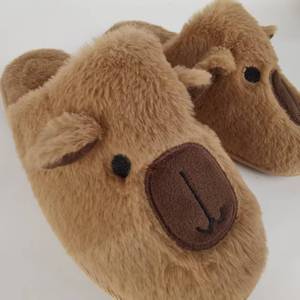 Pantofole da Casa in Peluche per Donna, Design 3D Capibara, Calde e Morbide, Antiscivolo, per Interni Invernali - Product Image 5