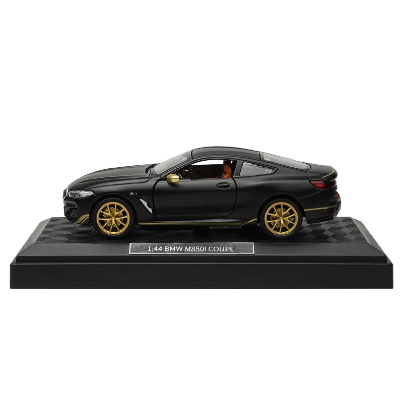 CCA With Dust Cover 1/43 Scale BMW M850i Diecast Car Model Collectable Alloy Toy Cars Metal Model Car for kids