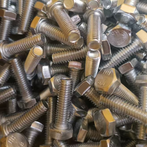 สกรูหัวหกเหลี่ยม ISO4017 ความแม่นยำสูง ผลิตจากสแตนเ<span class=keywords><strong>ล</strong></span>ส SS304 ขัดเงา ป้องกันการติดขัด สำหรับอุตสาหกรรมแปรรูปอาหารแ<span class=keywords><strong>ล</strong></span>ะอุปกรณ์ทางการแพทย์ - Product Image 6