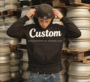 All'ingrosso stile Street da uomo felpe con cappuccio in <span class=keywords><strong>tinta</strong></span> <span class=keywords><strong>unita</strong></span> stampa logo decorazione con Design corto da uomo per tenere in caldo felpa con cappuccio - Product Image 2