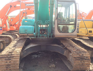 รถขุดตีนตะขาบ Kobelco SK200-8 SK210E มือสอง สภาพดี พร้อมเครื่องยนต์ฮีโน่ และชิ้นส่วนปั๊มหลัก ขาย - Product Image 3