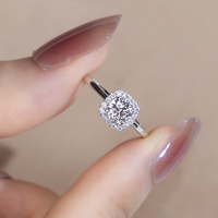 Bague de fiançailles halo pour femme Messi Jewelry MSR-918 en or 18 carats avec diamant de laboratoire rond 0,5 ct D VVS2