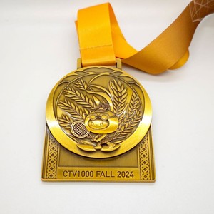 Médaille de tennis Fanrun CTV, or antique, 100g, médaille pour membre, pour événements sportifs - Product Image 3