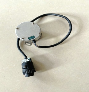 Encodeur pour machine de moulage par injection de 650 mmg AEP-020-2048 Rnob - Product Image 3