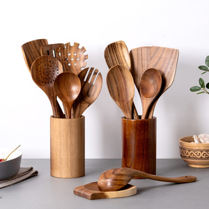 Ensemble d'ustensiles de cuisine écologiques en bois de teck massif : spatule, louche et entonnoir antiadhésifs - Product Image 5