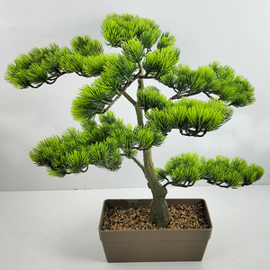 ต้นไม้สนประดิษฐ์สีเขียวบอนไซประดิษฐ์ขนาดเล็กพร้อมกระถางพลาสติกสำหรับตกแต่งโต๊ะกระถางในสำนักงาน - Product Image 2