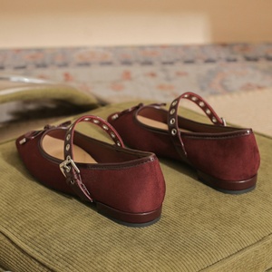 Zapatos Planos Franceses con Punta en Pico y Diseño de Perlas, Zapatos Impermeables para Mujer con Patrón Geométrico y Correa Única - Product Image 2