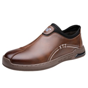 Mocassins en cuir véritable pour hommes Xtz, à bout rond, semelle en caoutchouc souple, chaussures de conduite décontractées pour les pères d'âge moyen - Product Image 5