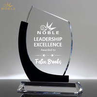 Trophée en cristal noble, récompense pour l'excellence en matière de leadership, plaque en verre gravée sur mesure pour la reconnaissance professionnelle, cadeau