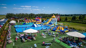 Parco Acquatico Gonfiabile Commerciale con Piscina a Telaio in Acciaio e Scivoli Giganti |   Vero esempio di progetto per esterni |   Fornitura Diretta dalla Fabbrica - Product Image 5