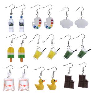 Pendientes Divertidos de Goma con Forma de Pato, Oso de Goma, Pez Dorado, Botella de Agua, Fresa, Hongo, Mariposa, Nube, Flores, Huevo de Dinosaurio - Product Image 2