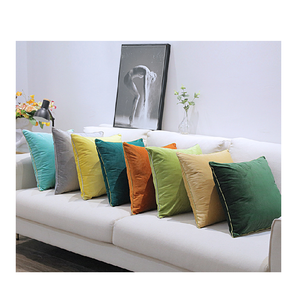 Innermor Luxury 2-Pack 18x18 Patrón sólido moderno Funda De Almohada cuadrada Funda de cojín tejida para el hogar o la sala de estar del hotel - Product Image 1