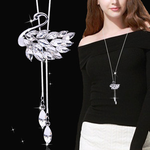 Mode Temperament Kleding Accessoires Lange Trui Keten Hanger Ketting Kristal Bloem Kwastje Ketting - Product Image 4