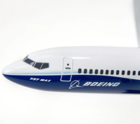 Modèle d'avion Boeing Unified 737-8 MAX en résine à l'échelle 1:100