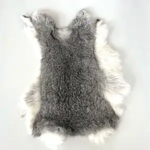 Wholesale natural Rabbit Fur skin in bulk