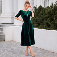 Robe de soirée élégante en velours vert, mi-longue, à découpes, manches froncées, pour femme, idéale pour les cocktails et les fêtes.