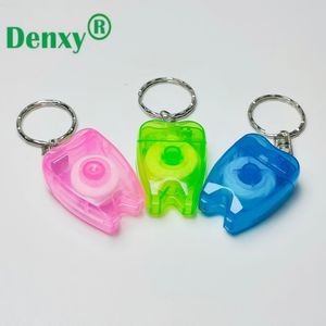 Filo interdentale cerato alla menta dentaria Denxy con portachiavi a forma di filo interdentale - Product Image 2