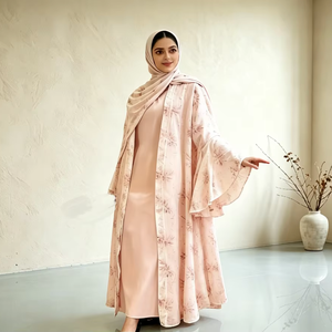 Vêtements islamiques élégants personnalisés pour le Ramadan, robe musulmane pour femmes, robe ouverte, abaya, ensemble hijab, polyester anti-rides - Product Image 1