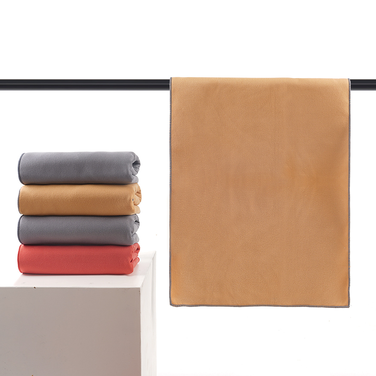 Serviette de nettoyage de voiture en daim [gris jaunâtre]