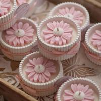 Lilin Aroma Bunga Daisy Pink Custom Label, Lilin Seni Beraroma Wangi Berkualitas Tinggi, Lilin Unik Tanpa Asap untuk Hadiah, Dekorasi Rumah