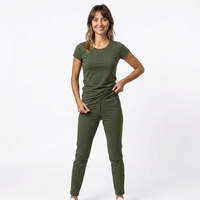 T-shirt de sport pour femme à manches courtes de longueur régulière